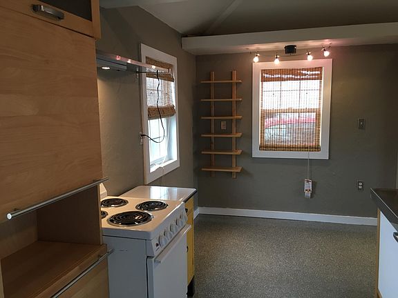 Kitchen with dining area