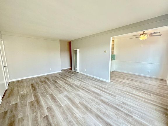3rd image of 8008 Blackburn Ave APT 6