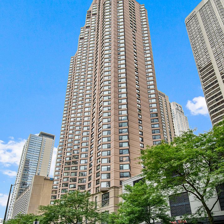 1st image of 401 E Ontario St APT 3903