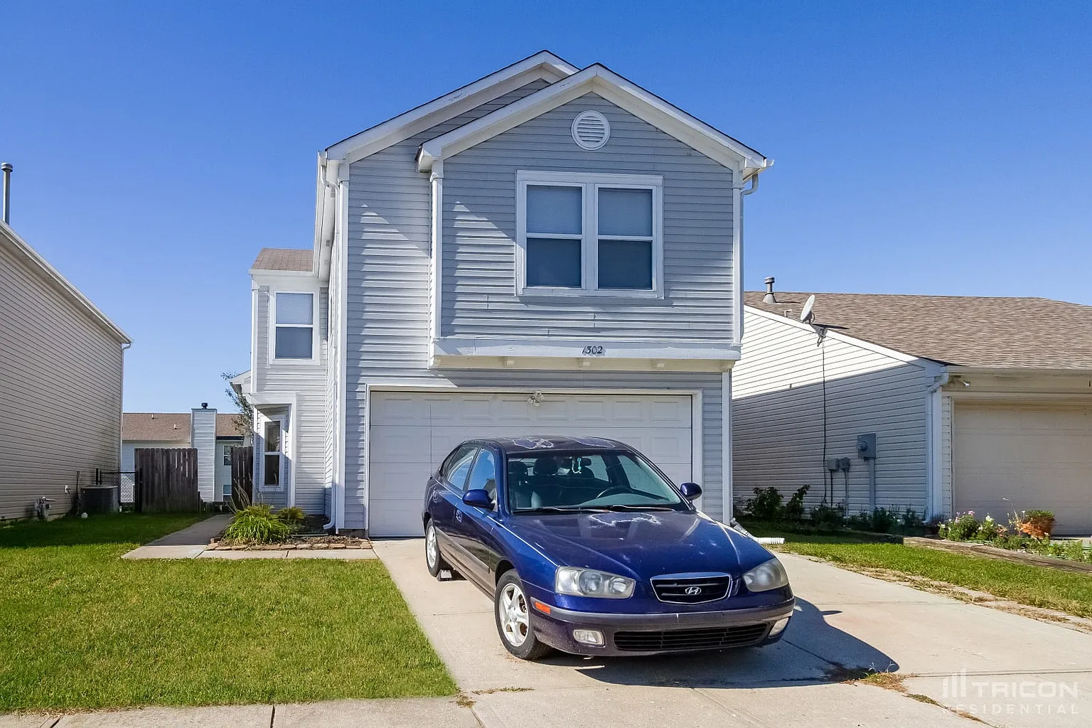 1302 Crescent Dr photo 1