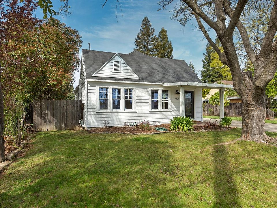 1st image of 9367 Twin Lakes Ave