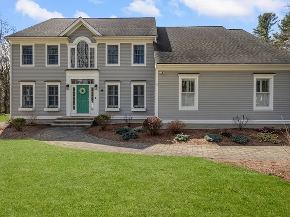 82 Suomi St, Paxton, MA 01612