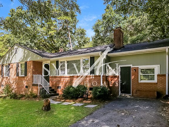 2nd image of 118 Woodmont Cir