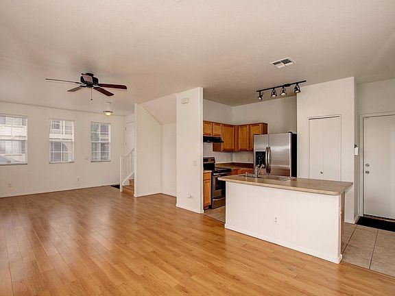 5th image of 1436 E Sonrisas St