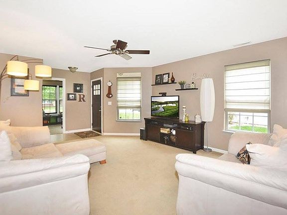 5th image of 8540 Gainesville Dr