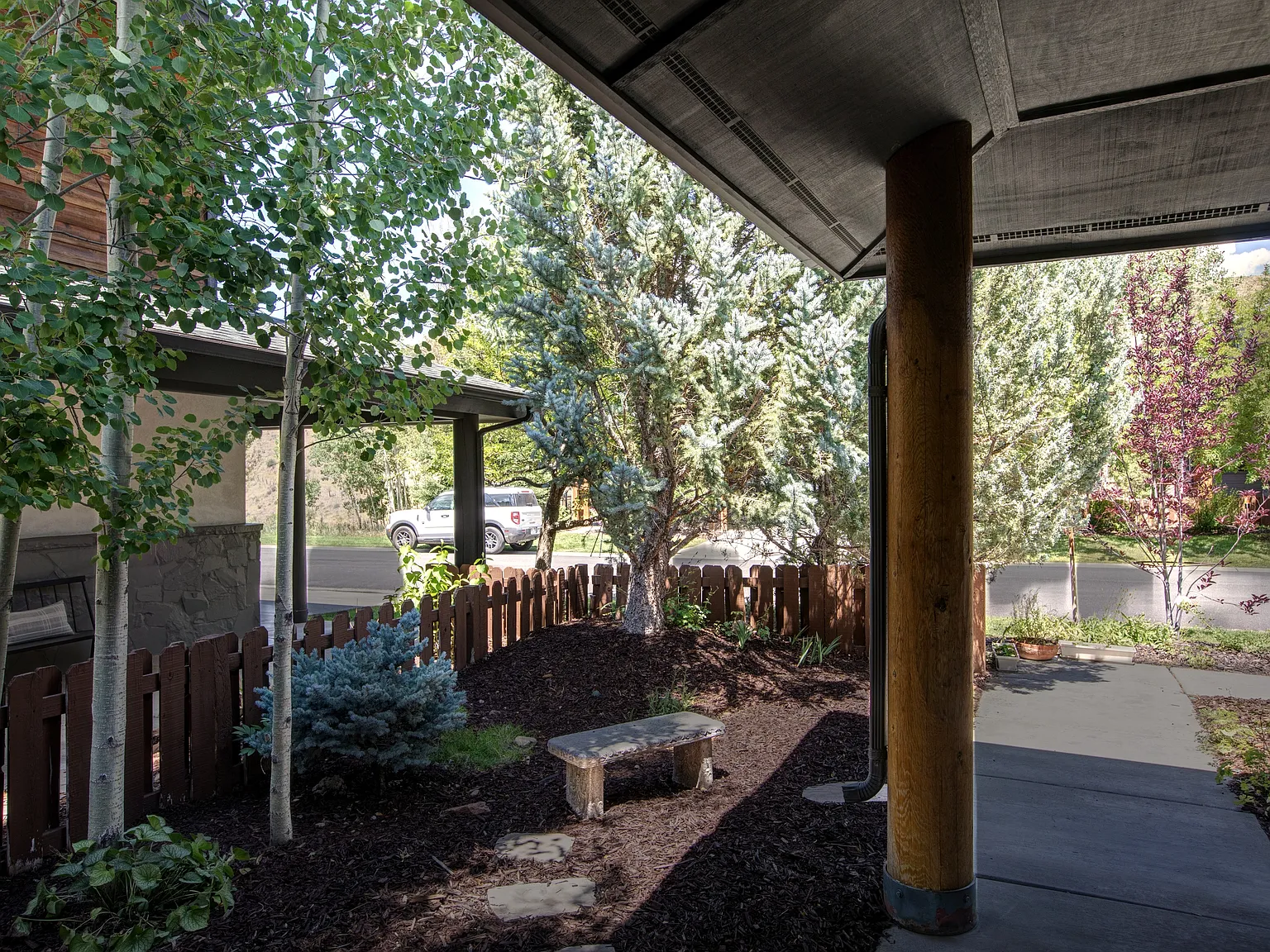 3 bed, 1186 sqft, $3,600 — Photo 4