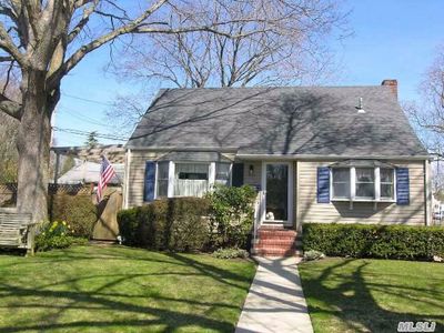 2911 Kent Rd E, Wantagh, NY, 11793