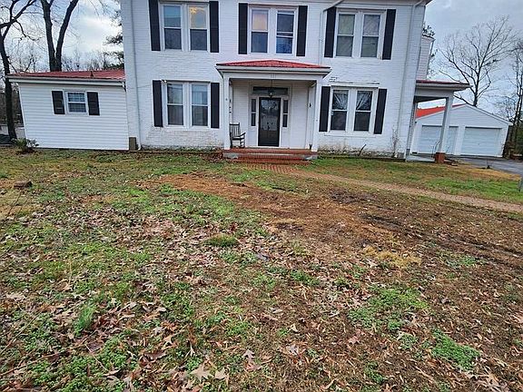 2nd image of 221 Virginia St