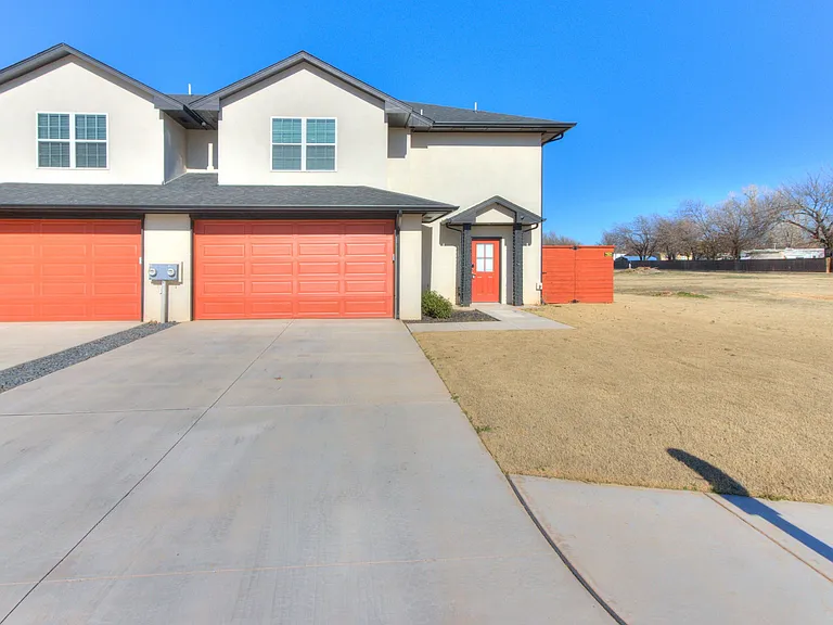 609 Abadan Dr — Photo 51