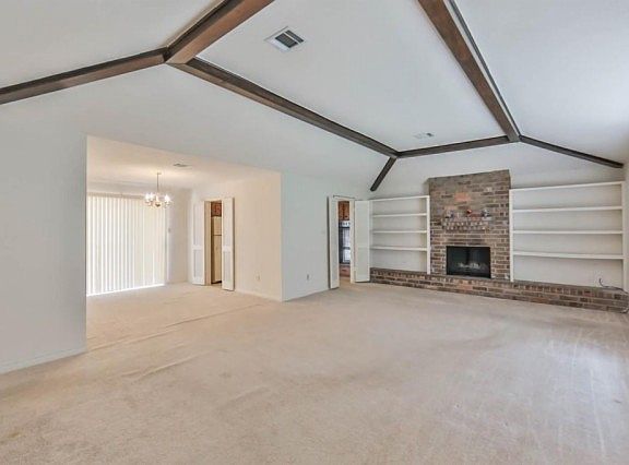 5th image of 2218 Green Garden Ln