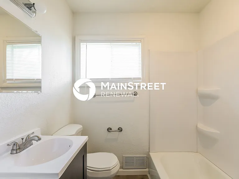 Main Bathroom