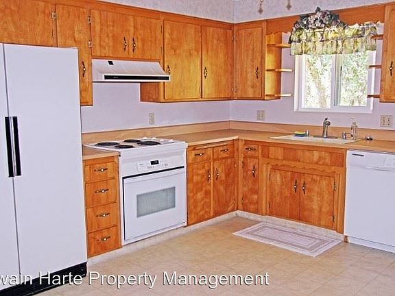 4th image of 17890 Lime Rock Dr