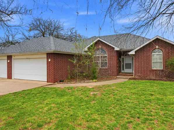 114 W Fall Creek Road, Willard, MO 65781