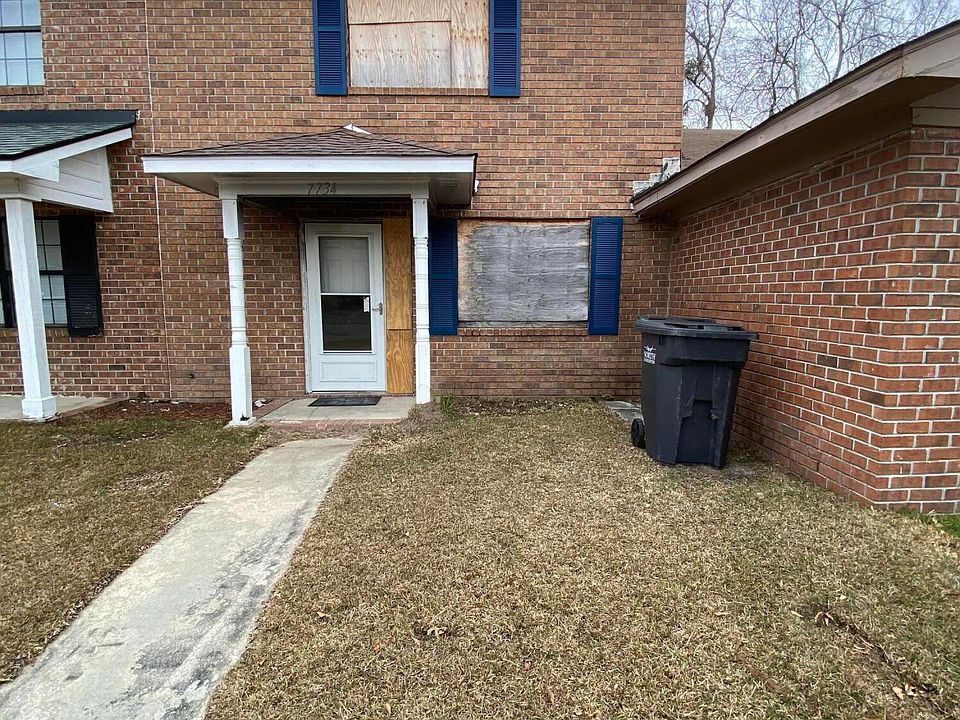 2nd image of 7734 Suzanne Dr