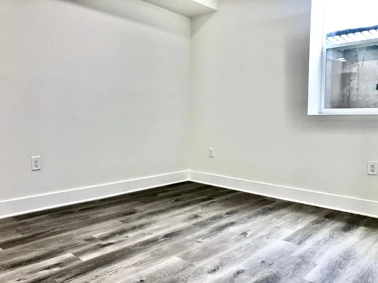 2510 E Tioga St #C23 — Photo 9