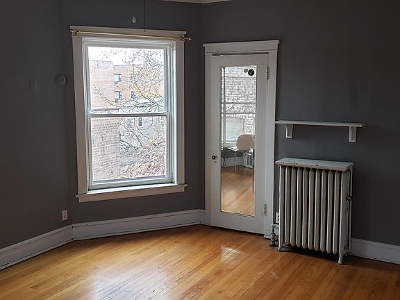 5th image of 1130 W North Shore Ave #3