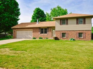 4125 Alhambra Dr, Anderson, IN 46013