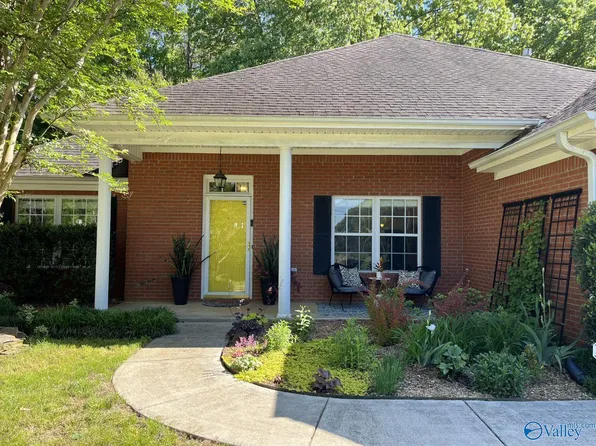 108 Cedar Falls Ct, Huntsville, AL 35806