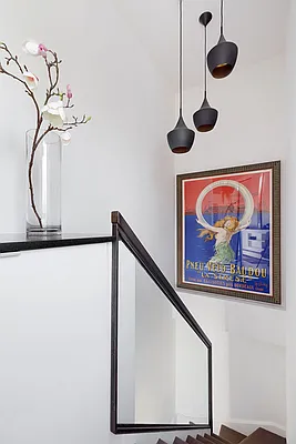 Sold by Compass | media 7