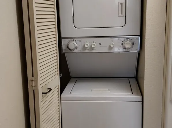 5333 Likini St, Honolulu, HI