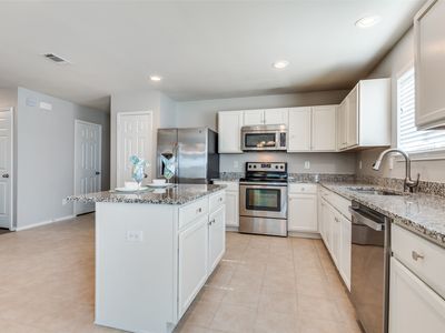 213 Fossil Bridge Dr, Fort Worth, TX, 76131