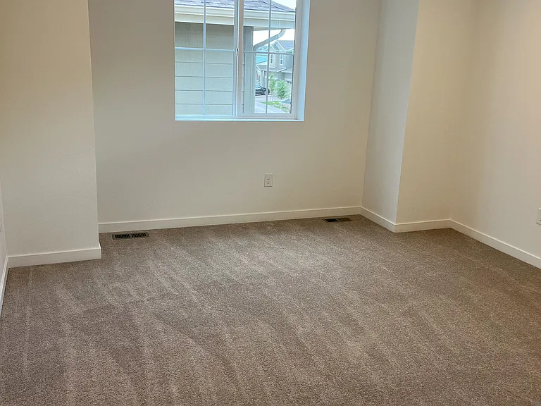 2268 Crescent Cir — Photo 10