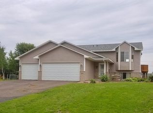 8851 Farmstead Ave, Monticello, MN 55362