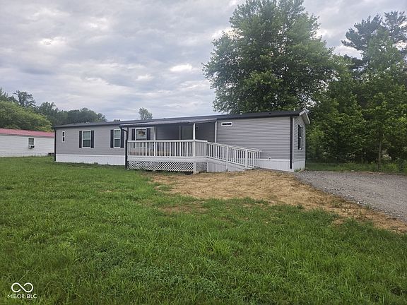 3rd image of 2126 Chandlear Ln