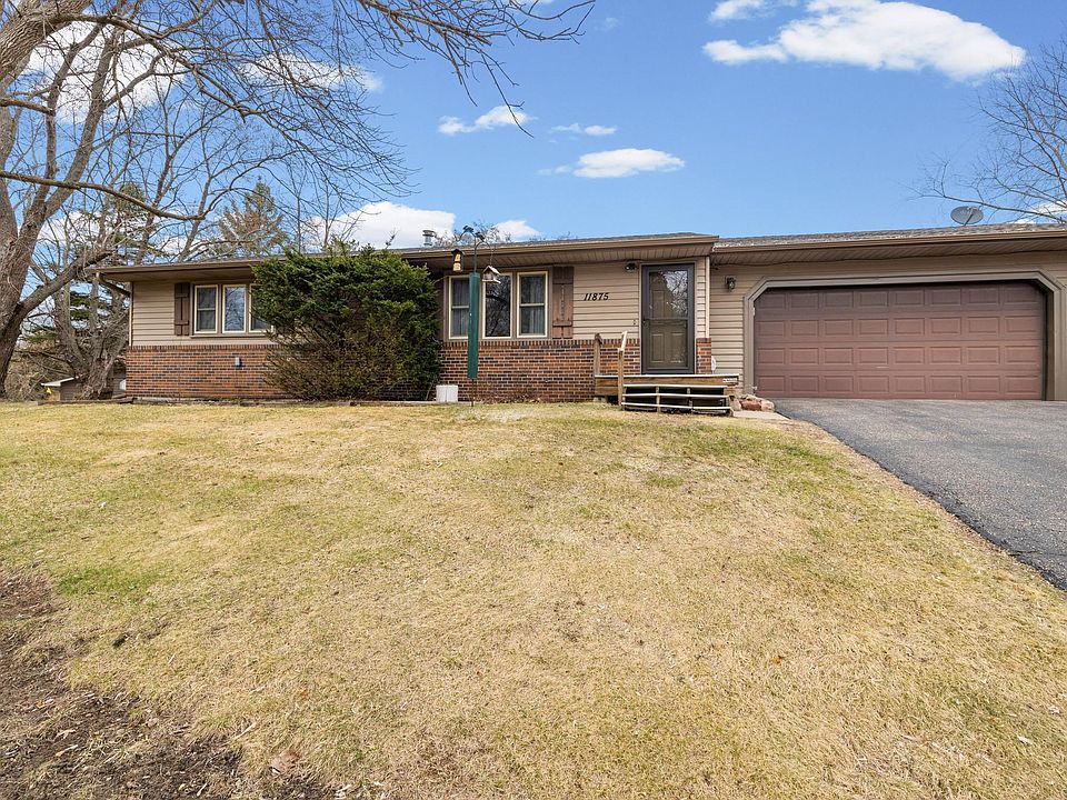 1st image of 11875 193rd Ln NW