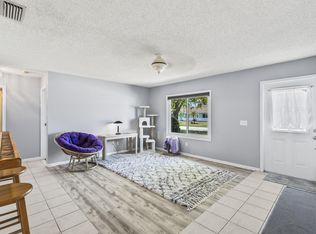 2003 NE Aloe Calle, Jensen Beach, FL 34957