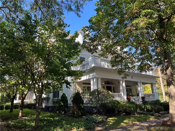 17 Sibley Pl Unit 3, Rochester, NY 14607