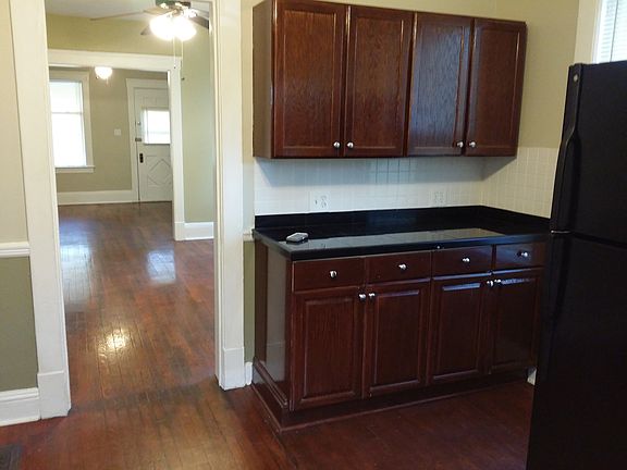 3rd image of 3796 W 22nd Pl