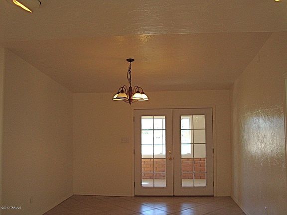5th image of 3331 E Calle Agassiz