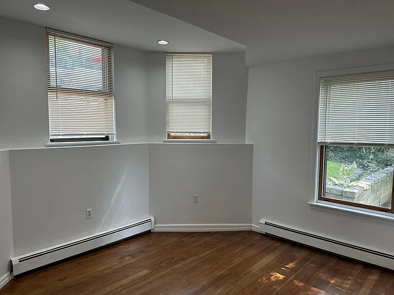 83 Leyden St #1 — Photo 18