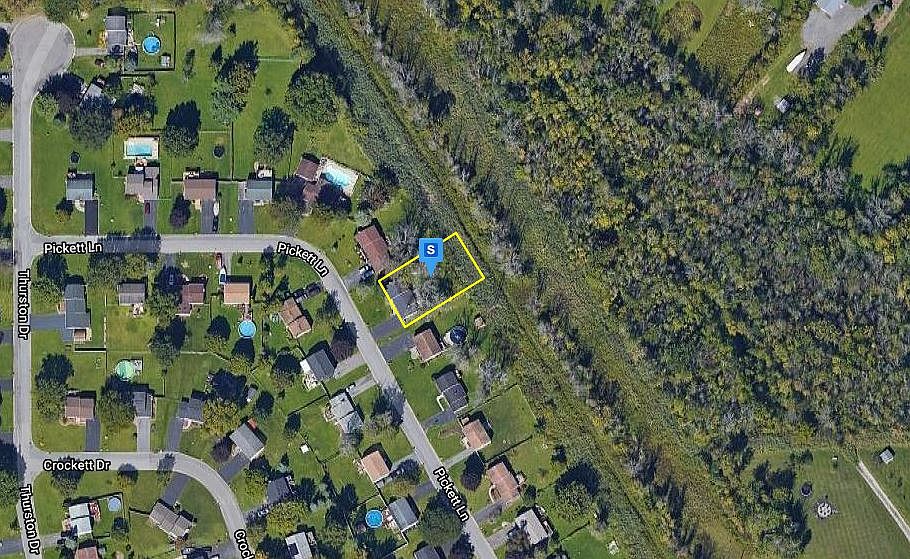 1st image of 8100 Pickett Ln