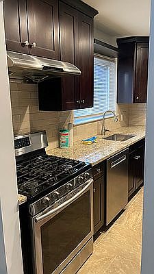 3rd image of 302 W 236th St Floor 2