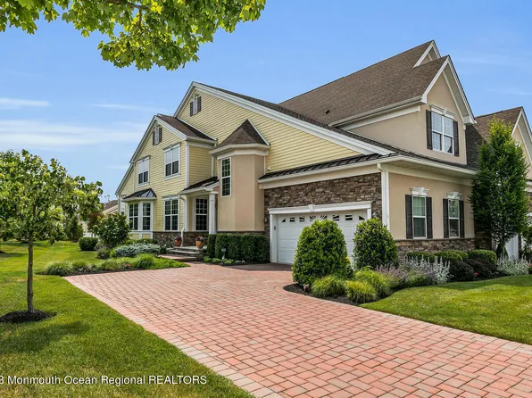 1 Edwards Farm Lane, Tinton Falls, NJ 07724