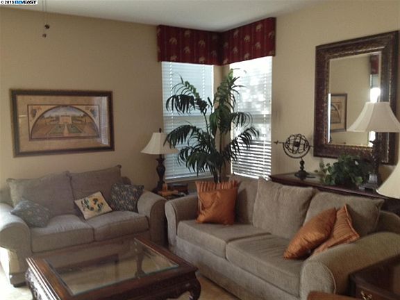 2nd image of 126 Freesia Ct