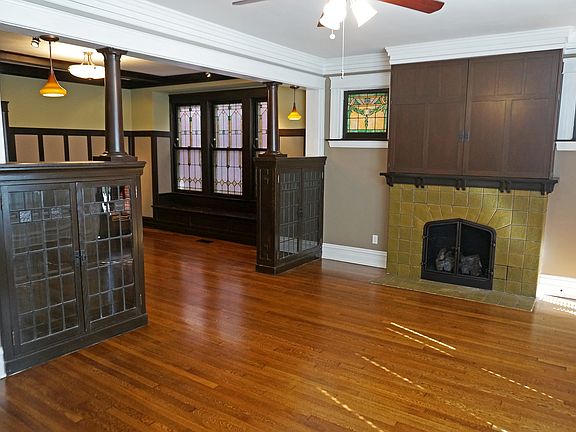 Living Room/Dining Room