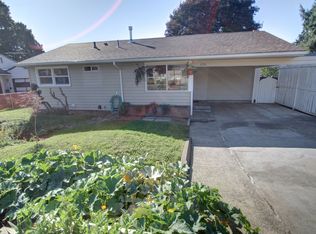 10832 NE Brazee St, Portland, OR 97220