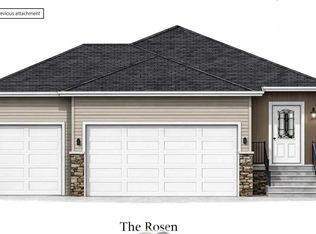 7 SE Clover Cres, Beiseker, AB T0M0G0