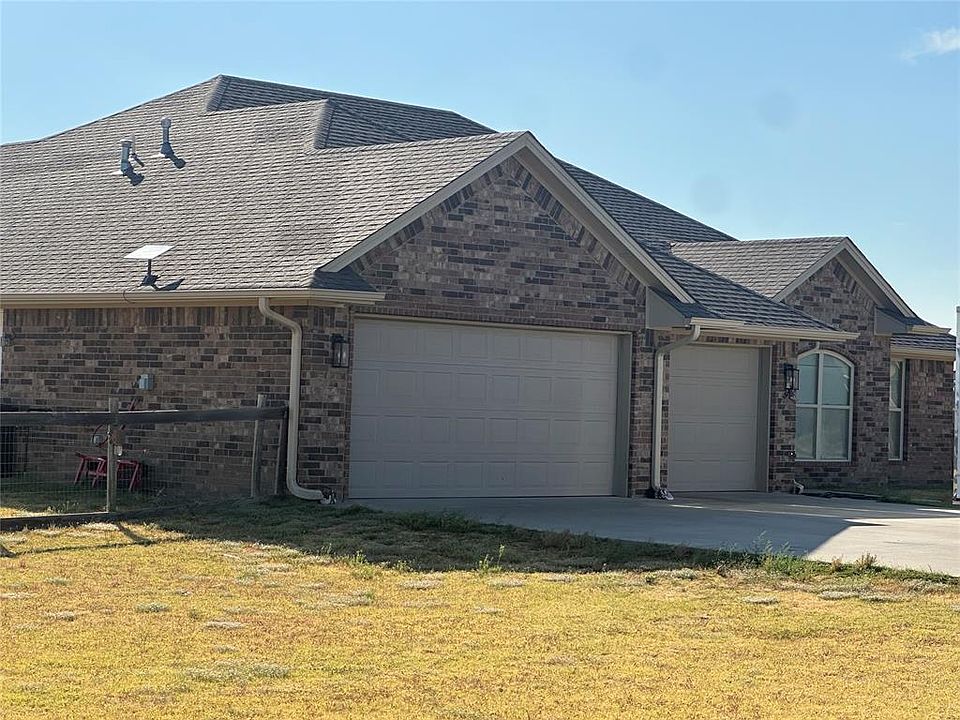 1st image of 34 Independence Cir