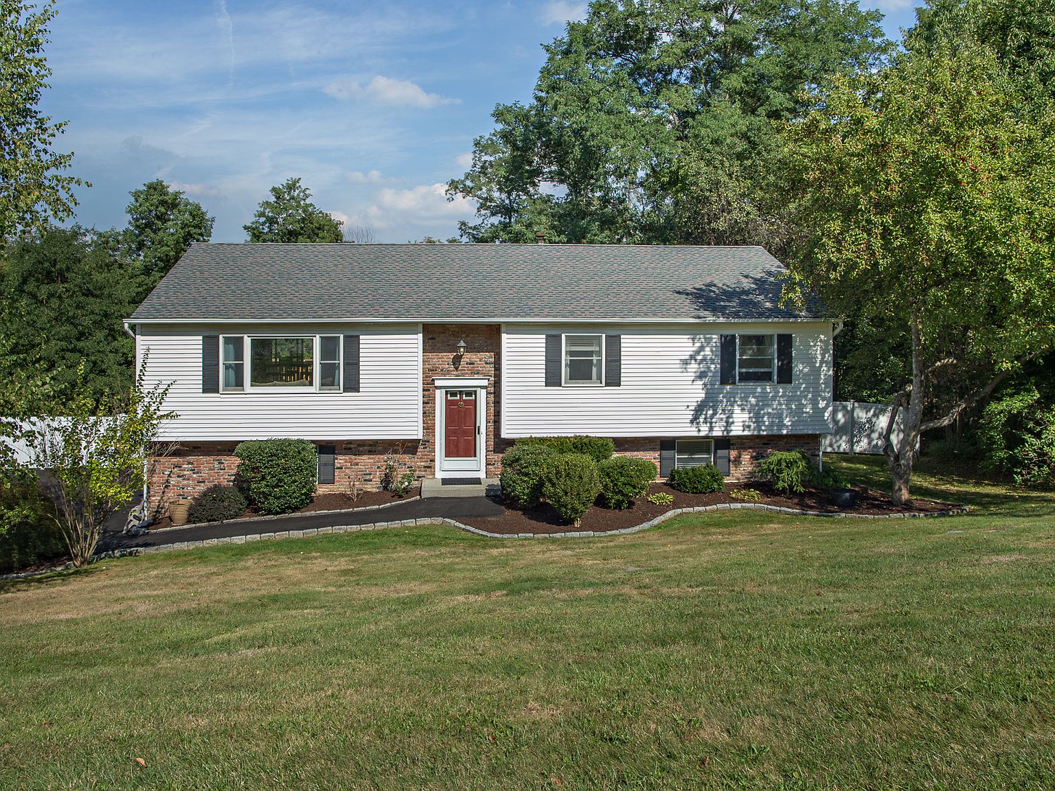 184 Overlook Dr, Brewster, NY 10509 Zillow