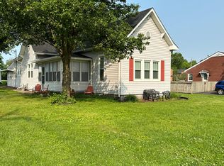 1401 Slate Run Rd, New Albany, IN 47150