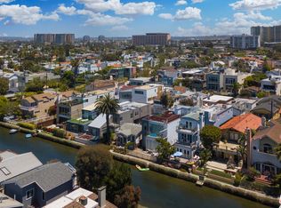 218 E Carroll Ct, Venice, CA 90291