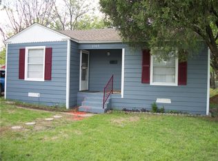 2709 Locust Ave, Dallas, TX 75216