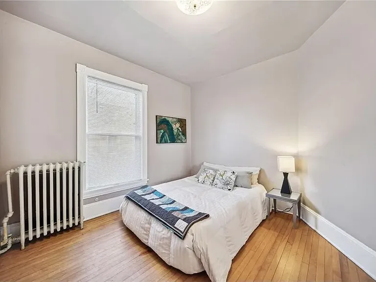 1814 10th Ave S #2 — Photo 11