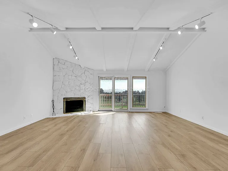 53 Janin Pl — Photo 21