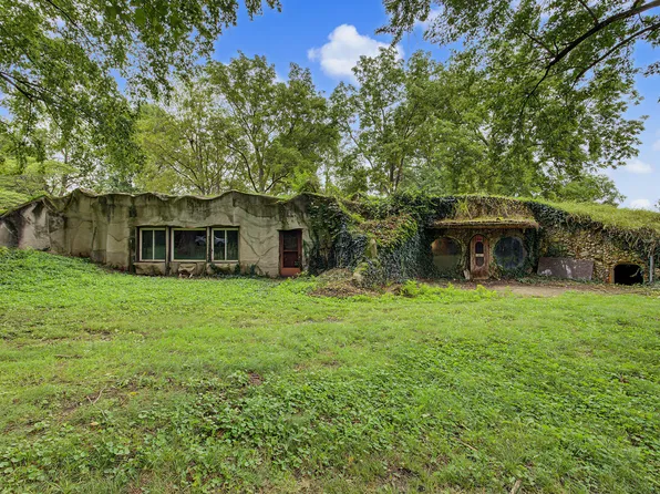 508 S Jefferson St, Armington, IL 61721