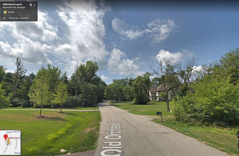 Street view front of lot.